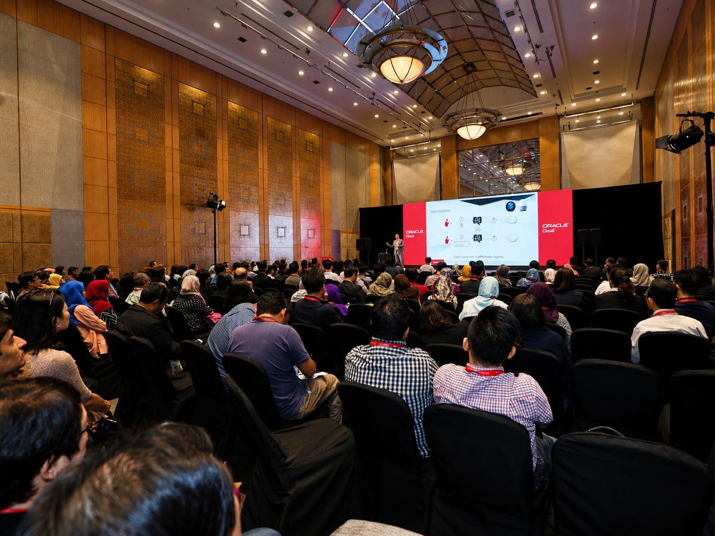 Oracle AI Conference, 2017, Kuala Lumpur: a speaker presenting on stage to a seated audience